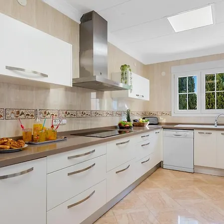Gema - Plusholidays Villa Calpe