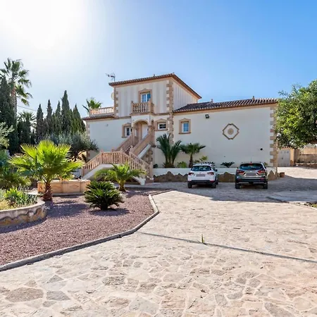 Gema - Plusholidays Villa Calpe