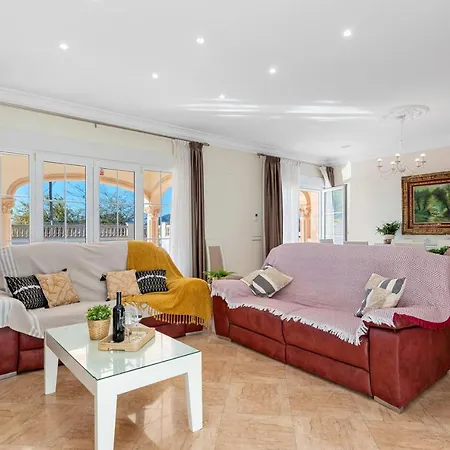 Villa Gema - Plusholidays