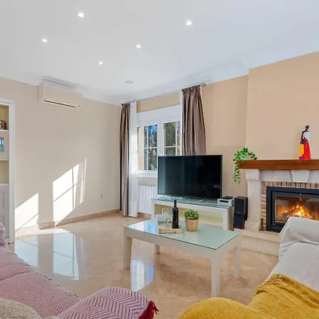 Gema - Plusholidays Villa
